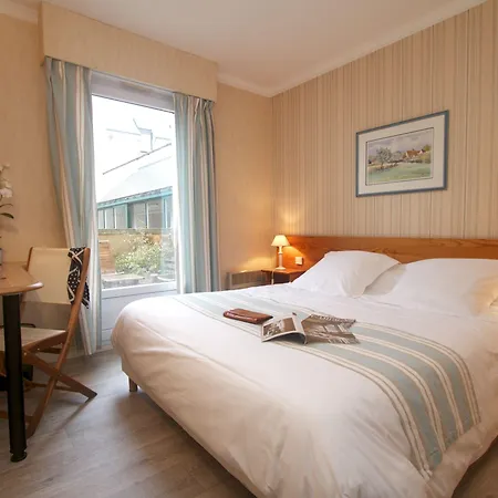 Hotel Sully-2