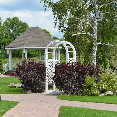 Best Western Plus Mariposa Inn & Conference Centre-2