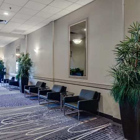 Heritage Inn Hotel & Convention Centre - High River-3