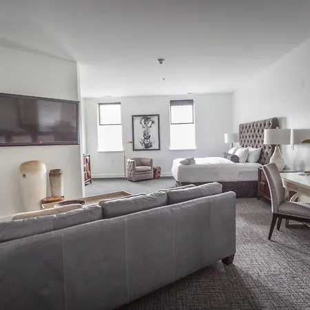 The Delafield Hotel-2