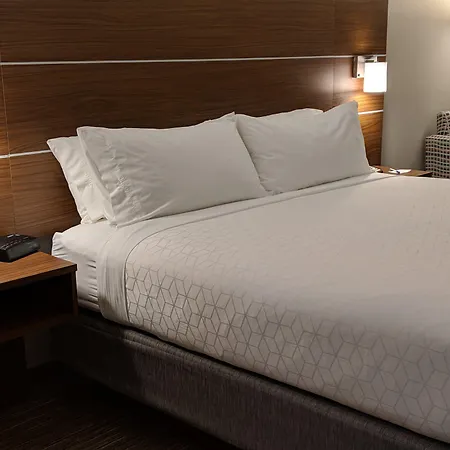 Holiday Inn Express Hotel & Suites Claypool Hill -Richlands Area By Ihg-3