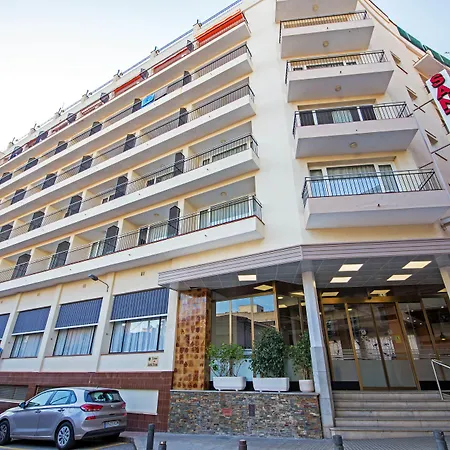 Hotel Lloret Santa Rosa by Pierre&Vacances-3