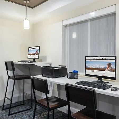 Holiday Inn Express Warrenton By Ihg-3