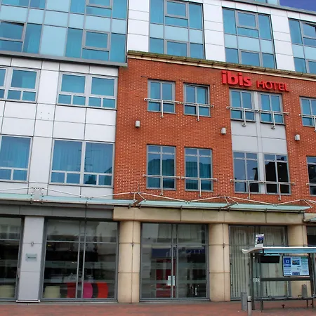 Ibis Reading Centre-3