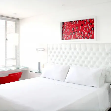 Hotel 104 Art Suites-3