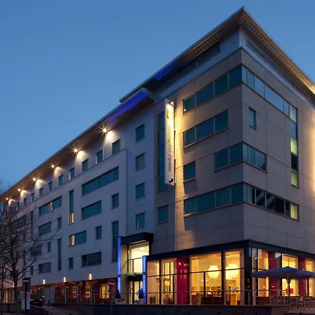 Holiday Inn Express Leeds City Centre - Armouries By Ihg-2