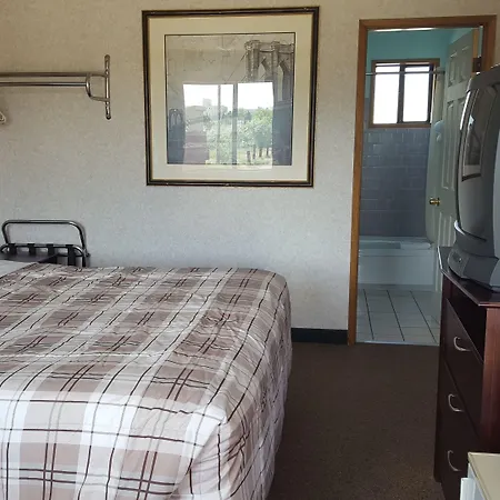 Richland Inn And Suites-2