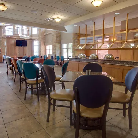 Drury Inn & Suites Amarillo-3