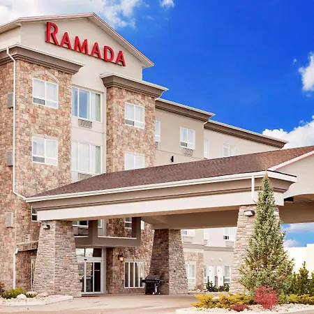 Ramada By Wyndham Stettler-2