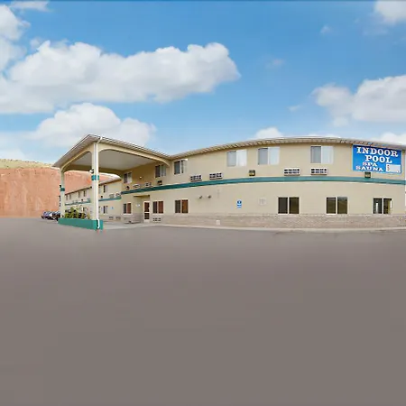 Quality Inn & Suites Salina National Forest Area-3