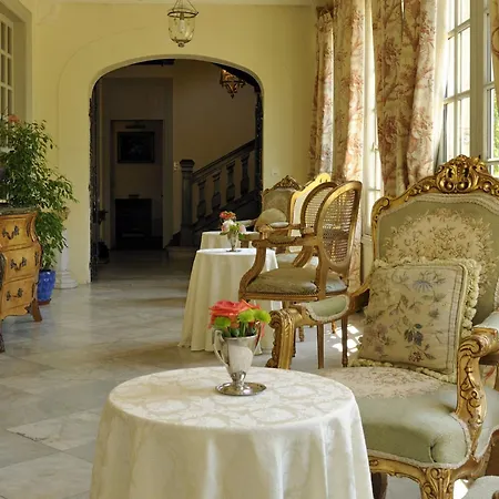 Chateau Le Mas De Montet-3