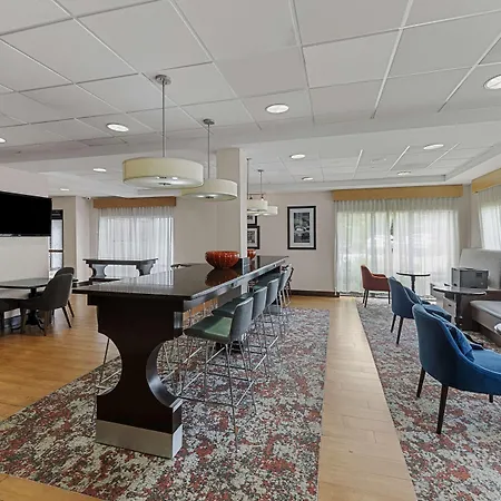 Hampton Inn Nanuet-3