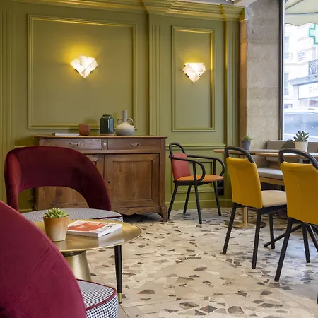 Hotel De La Paix-3