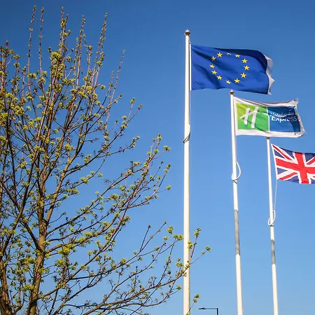 Holiday Inn Express Doncaster By Ihg-3