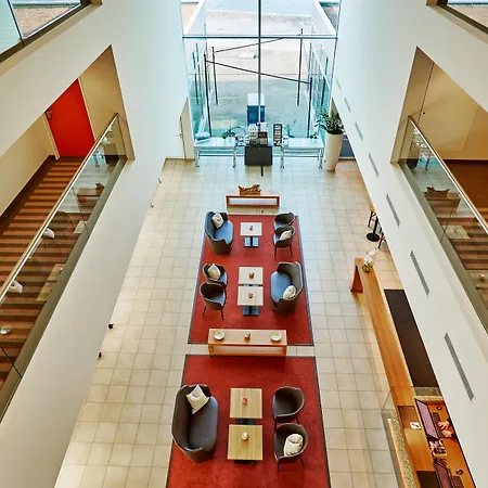 H4 Hotel Solothurn-3