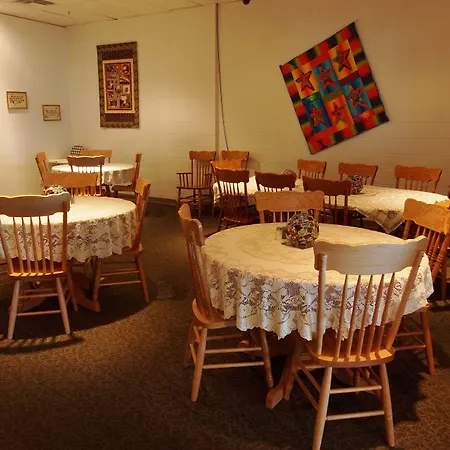 Executive House Suites Hotel & Conference Centre-2