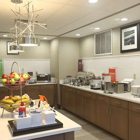 Hampton Inn Owego-3
