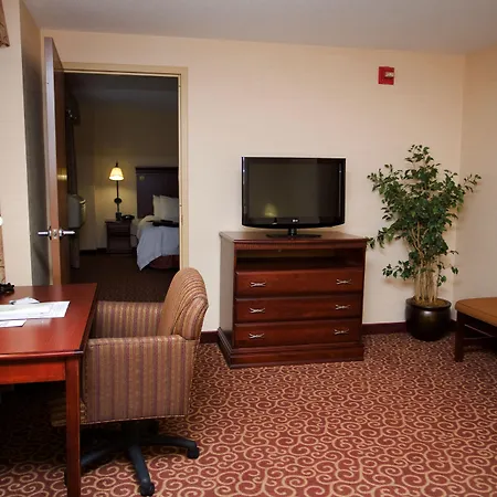 Hampton Inn Freeport-2