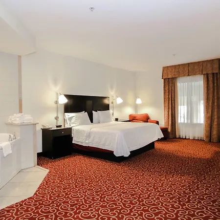 Hampton Inn Kingston-2
