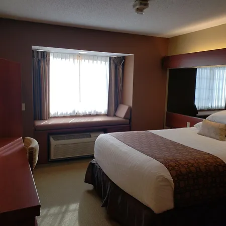 Microtel Inn & Suites By Wyndham Dover New Hampshire-3