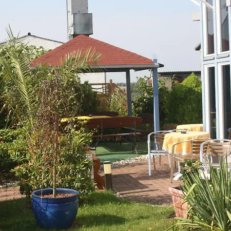 Hotel Christinenhof garni - Bed&Breakfast-3