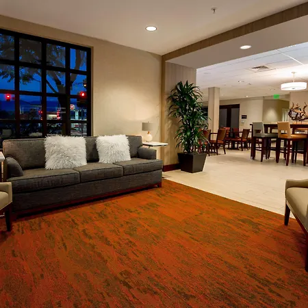 Hampton Inn Santa Barbara/Goleta-3