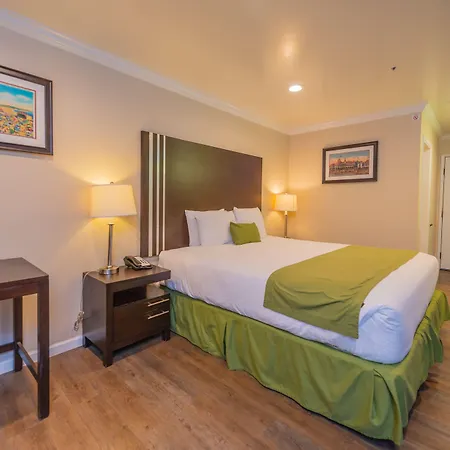 Ocean Pacific Lodge-3