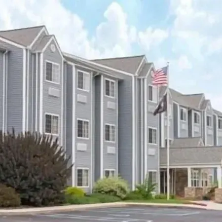 Microtel Inn & Suites By Wyndham Hazelton/Bruceton Mills-3