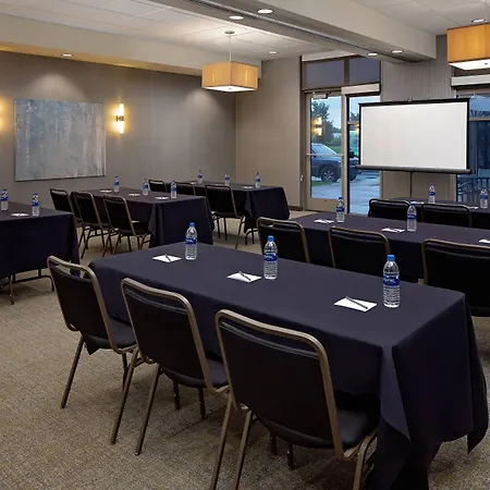 Springhill Suites By Marriott Green Bay-3