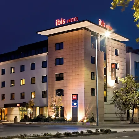 Ibis Gyor-2