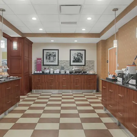 Hampton Inn & Suites Macon I-75 North-3