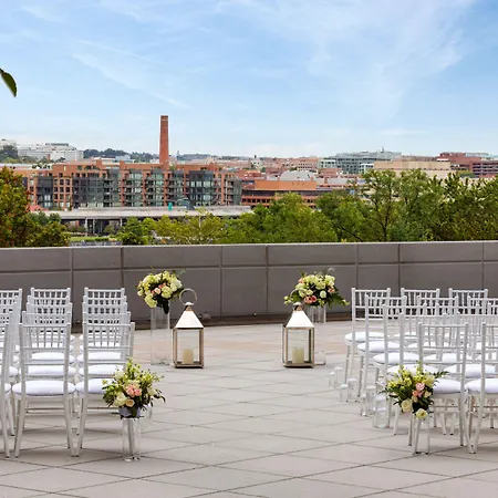 Le Meridien Arlington-2
