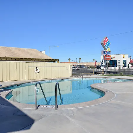 Crown Motel-3