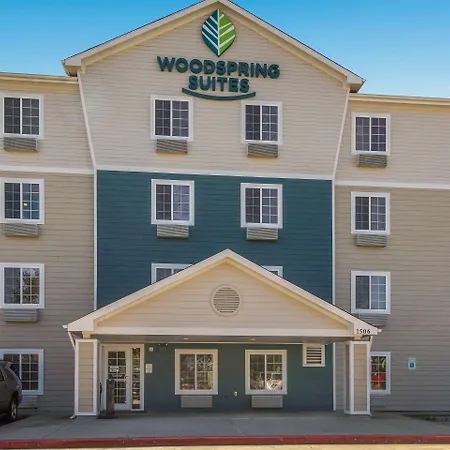 Woodspring Suites Houston La Porte-3