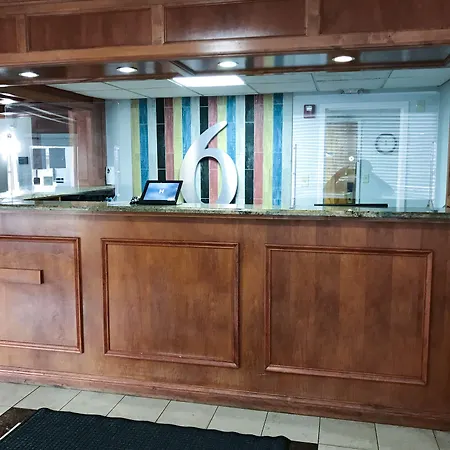 Studio 6 Suites Tupelo, Ms-2