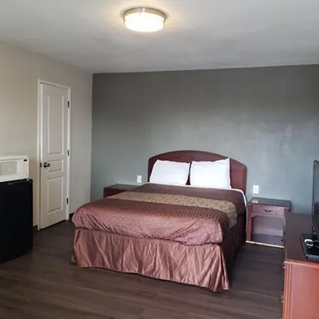 Classic Inn And Suites-3