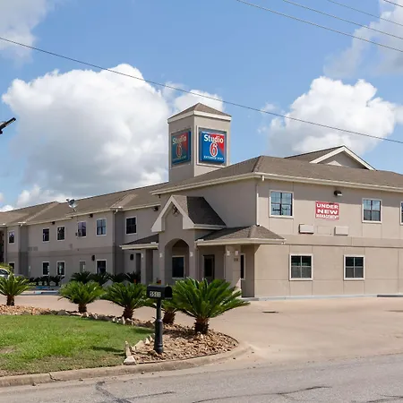 Studio 6 Bay City Tx-3