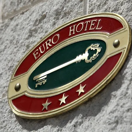 Euro Hotel-3