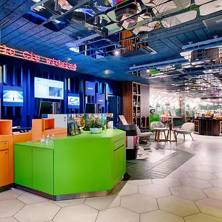 Ibis Styles Warszawa Centrum-3