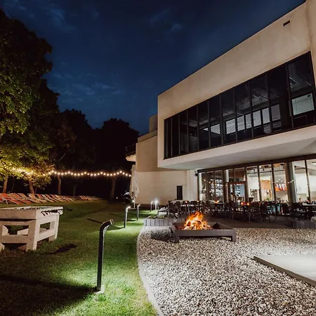 Aparthotel Termy Uniejow-3