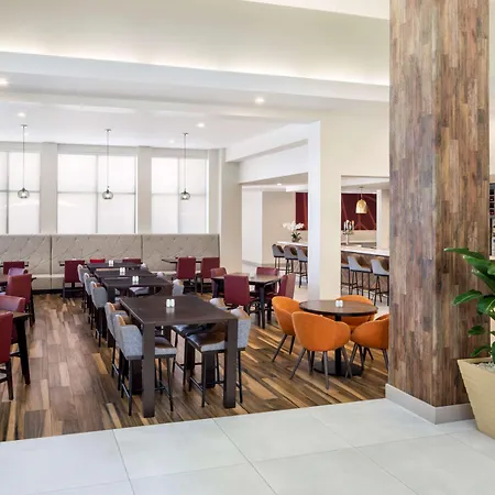 Hilton Garden Inn Miami Airport West-3