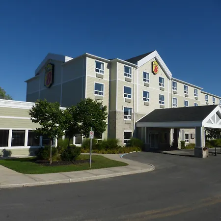 Super 8 By Wyndham Peterborough-3