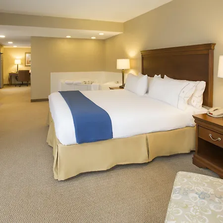 Holiday Inn Express & Suites Culpeper By Ihg-2