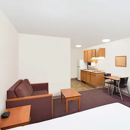 Woodspring Suites Conroe-3