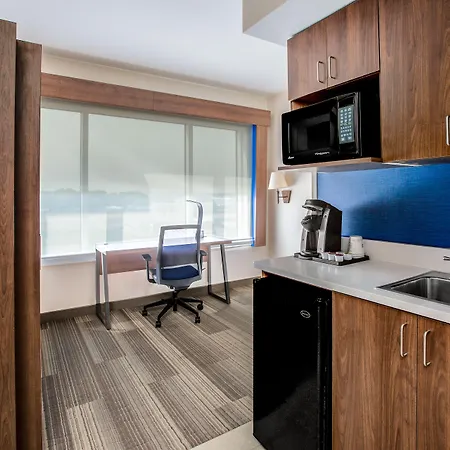 Holiday Inn Express Hotel & Suites Ontario By Ihg-3