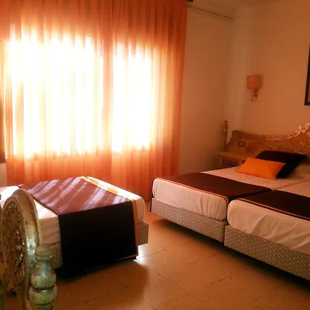 Hotel Hostal del Sol-2