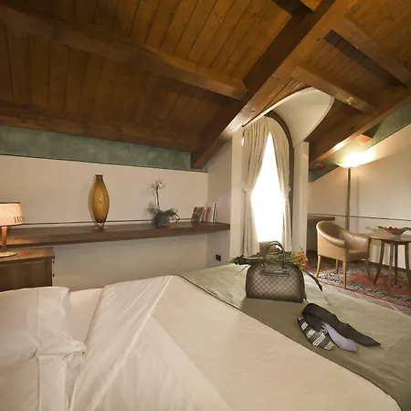 Albergo Dell'Agenzia-2