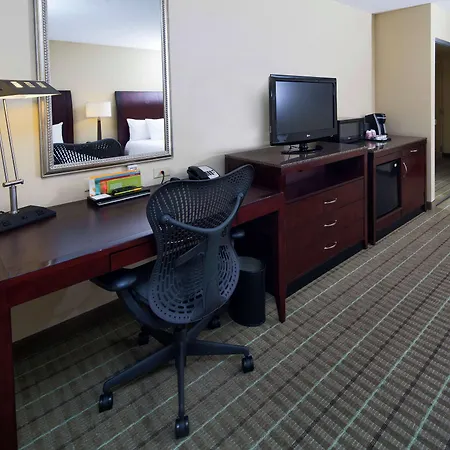 Hilton Garden Inn Valdosta-3