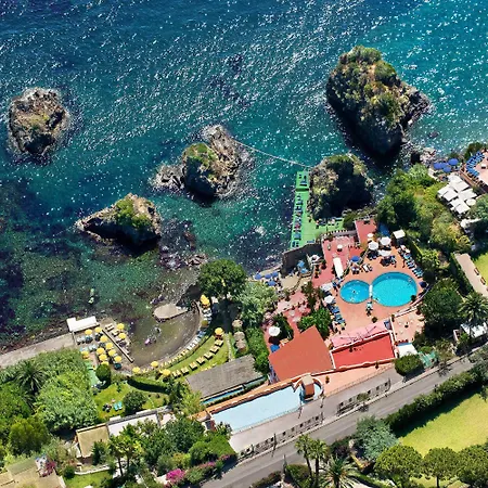 Strand Hotel Delfini-3