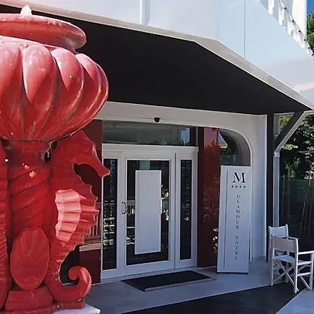 M Glamour Hotel-3